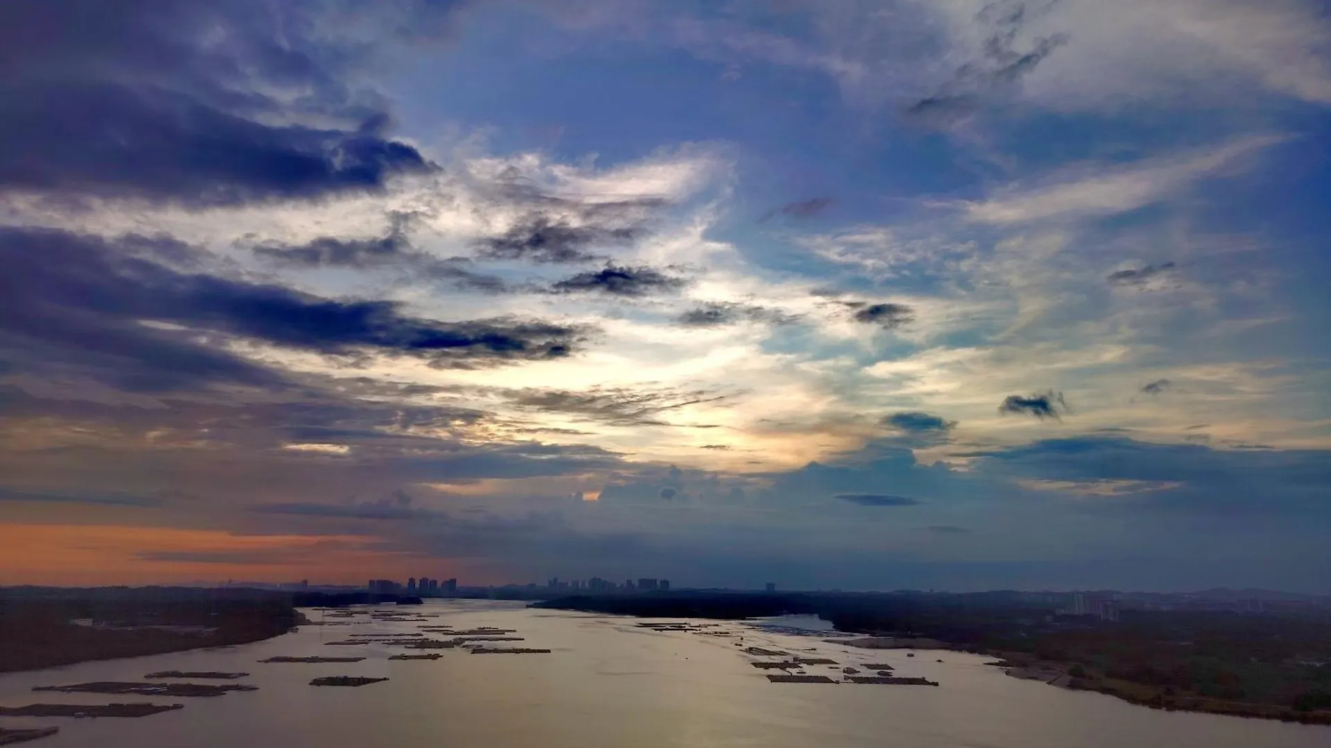 Astonishing Ocean View 3 Bedroom Apartment Johor Bahru