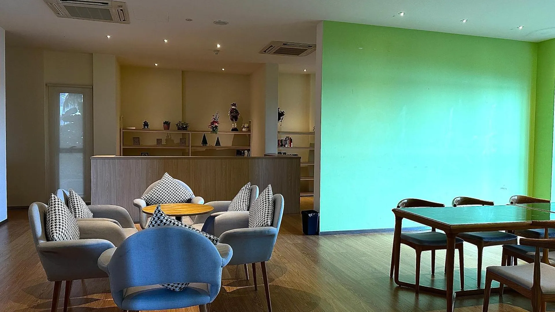 Astonishing Ocean View 3 Bedroom Apartment Johor Bahru