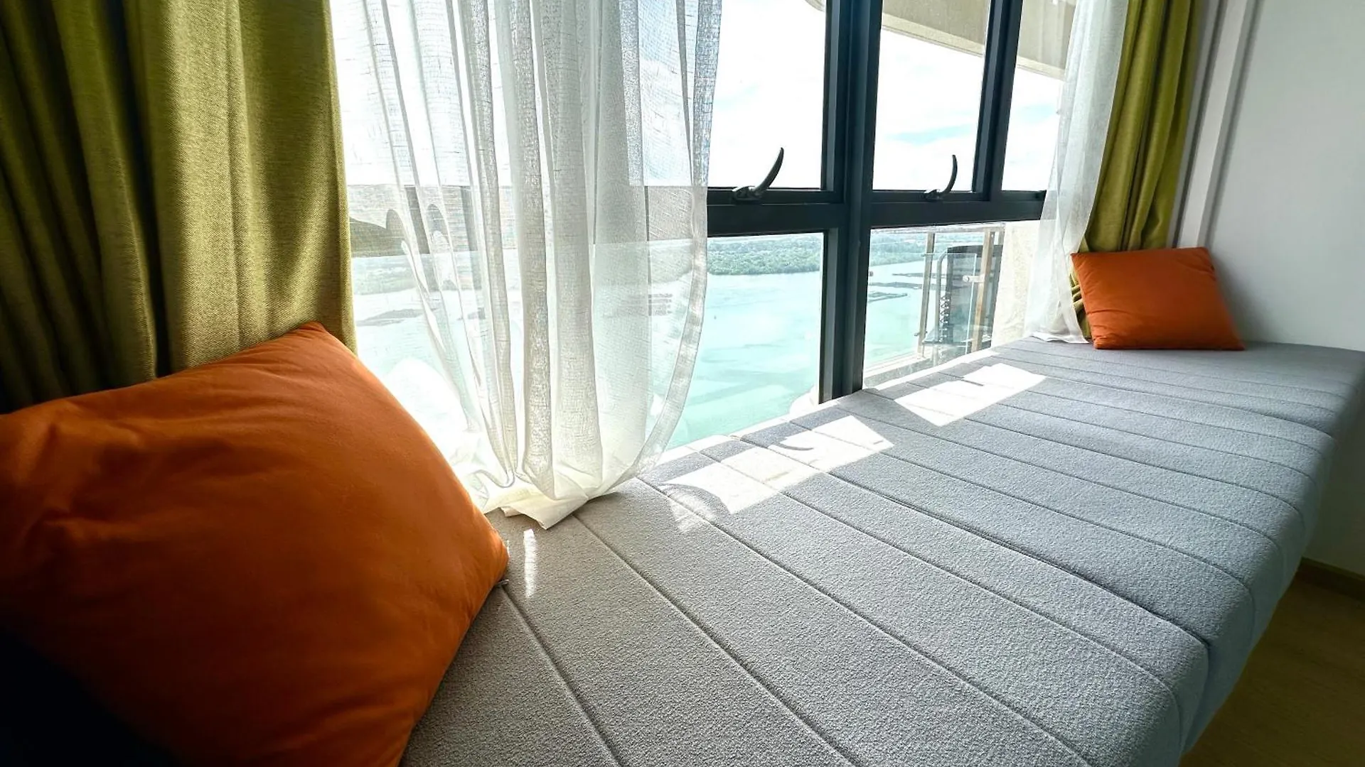 Astonishing Ocean View 3 Bedroom Apartment Johor Bahru